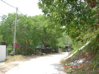 76 99h. Malaysia - Kuala Lumpur - Exciting Mountain Hike road