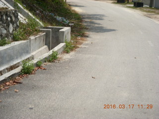 Malaysia - Kuala Lumpur - Exciting Mountain Hike road