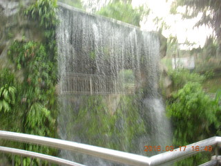 Malaysia - Kuala Lumpur - KL Bird Park - waterfal