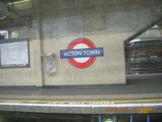 London tube ride - Acton Town tube stop +++
