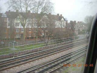 28 99m. London Underground (tube)