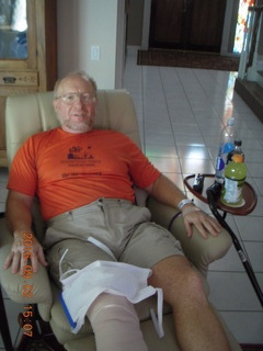 15 9f2. after knee operation + Adam