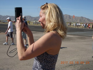 Millar fly-in - powered parachute trapeze act - Kim T taking pictures