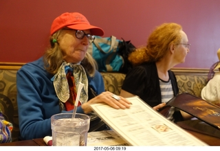 600 9p6. Rosie and Betsy