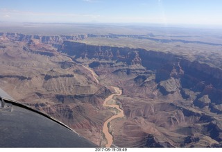 flying to the grand canyon my cell phone GPS display