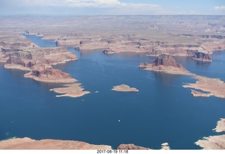 79 9sk. aerial - Lake Powell