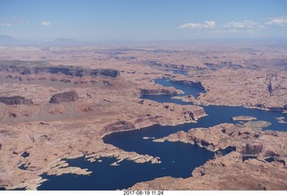 88 9sk. aerial - Lake Powell