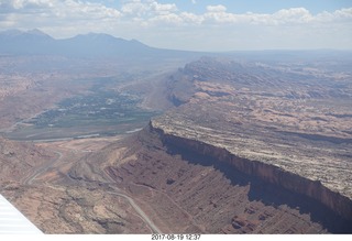 aerial - Canyonlands - Caveman Ranch airstrip