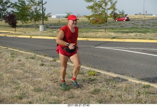 34 9sm. Riverton Airport - Adam running