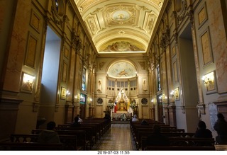 Chile - Santiago tour - Cathedral - looking up