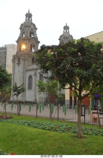 33 a0f. Peru - Lima run