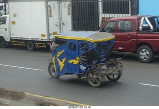 346 a0f. Peru - Lima - three wheeler