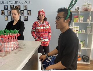 Alanna's <birthday> cake + Barbie and Zee