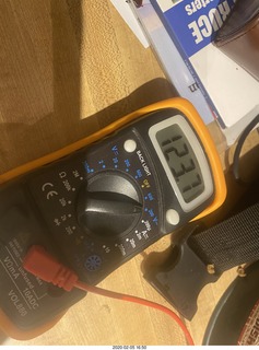 Quad ESL repair - replacing the EHT power supply - voltmeter - AC mains voltage