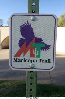 Maracopa Trail sign looks like an octopus from a distance