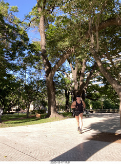 3305 a0y. Argentina - Buenos Aires - morning run + Adam