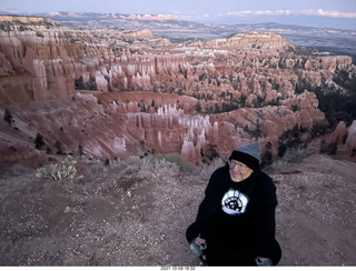 Bryce Canyon - Wall Street hike - Adam
