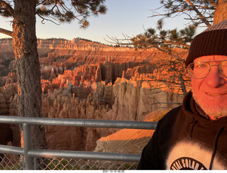Bryce Canyon - Wall Street hike - Adam