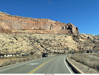 48 a19. Utah - Arches National Park - line of cars to get in (we came earlier)