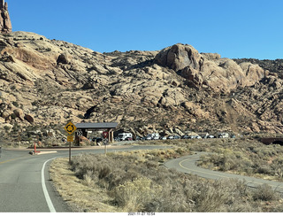 49 a19. Utah - Arches National Park - line of cars to get in (we came earlier)