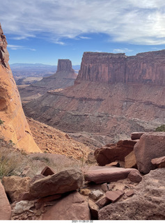 80 a19. Utah - Canyonlands National Park - Lathrop hike