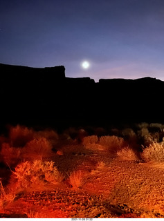 92 a19. Utah - Canyonlands National Park - sunset from White Rim - venus