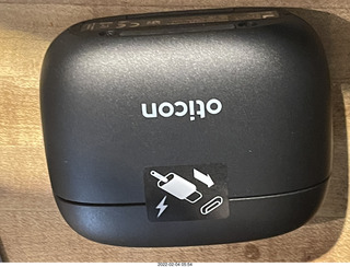 Oticon portable hearing-aid charger