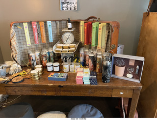 18 a1f. stuff in princeton restaurant
