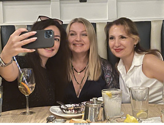 Lure Fish restaurant - Russian girls