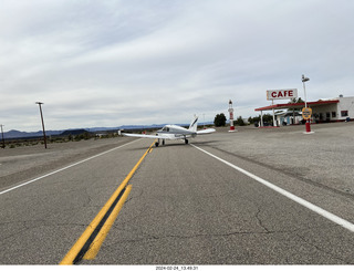 Amboy - Roy's airstrip - N8377W