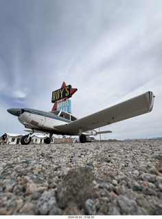 Amboy - Roys Motel with N8377W