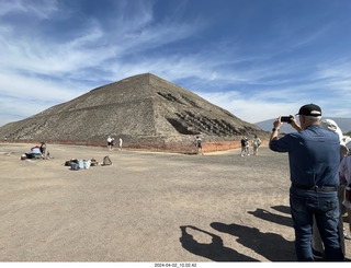 30 a24. Teotihuacan - Temple of the Sun