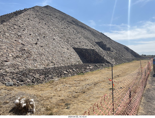 38 a24. Teotihuacan - Temple of the Sun