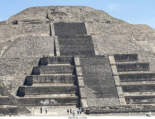 111 a24. Teotihuacan - Temple of the Sun