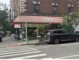 Midtown Manhattan - bagel shop