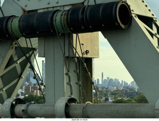 Midtown Manhattan - drive to LGA