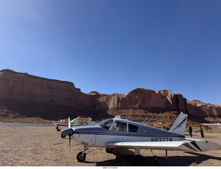 Monument Valley (UT25) - tying down N8377W