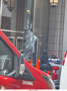 New York City - Serafina restaurant - fake statue of liberty