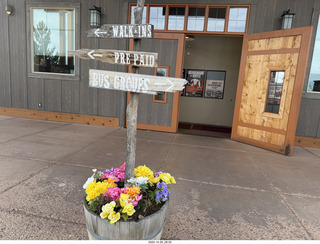 152 a2n. flowers at Ebenezer breakfast hall