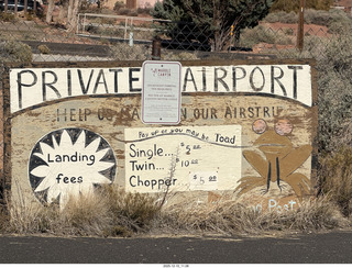 30 a2q. Marble Canyon - Private Airport sign