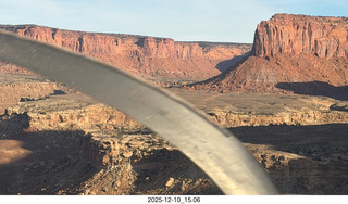 186 a2q. Utah - aerial - Happy Canyon landing with prop
