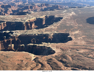 346 a2q. Utah - Canyonlands National Park - Grandview