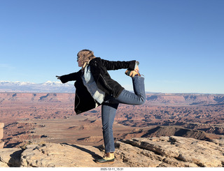 372 a2q. Utah - Canyonlands National Park - Buck Overlook - Heather