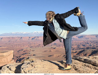374 a2q. Utah - Canyonlands National Park - Buck Overlook - Heather