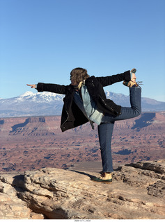 389 a2q. Utah - Canyonlands National Park - Buck Overlook - Heather