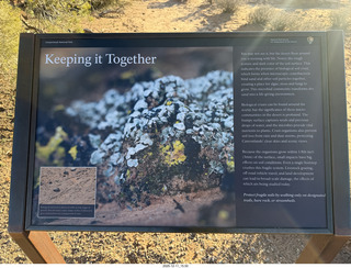 417 a2q. Utah - Canyonlands National Park - Mesa Arch hike sign