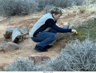 452 a2q. Utah - Canyonlands National Park - Mesa Arch hike - Tyler