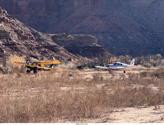 49 a2q. Utah - Mineral Canyon airstrip - NII8WY and N8377W