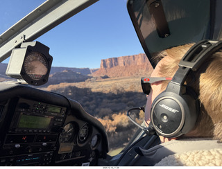 186 a2q. aerial - Utah - canyonlands - Mineral Canyon landing