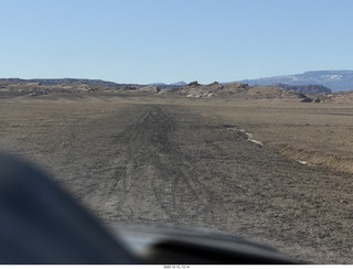 291 a2q. aerial - Utah - canyonlands - Temple Mountain (very soft)